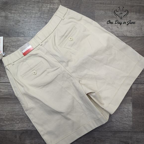 Croft & Barrow Flat Front Shorts Size 8 - Picture 7 of 7